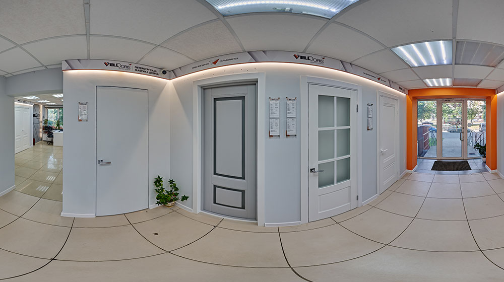 Фирменный салон